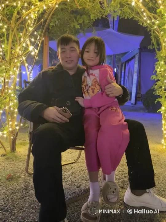 Girl in Pink Tracksuit Shows Martial Arts Skills – AI Generated Video | Hailuo AI