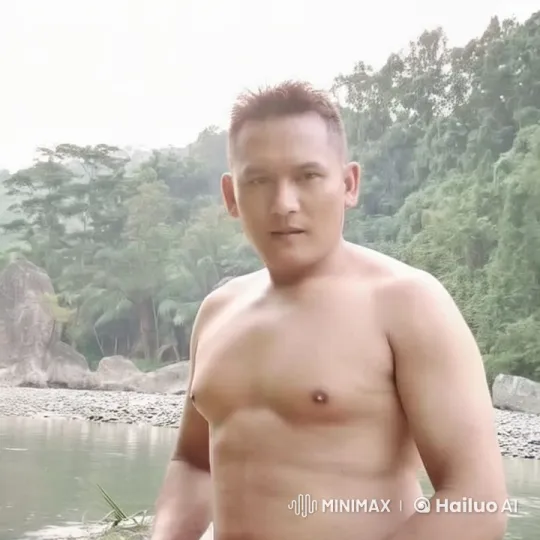 Martial Artist Demonstrates Kung Fu by Serene River – AI Generated Video | Hailuo AI