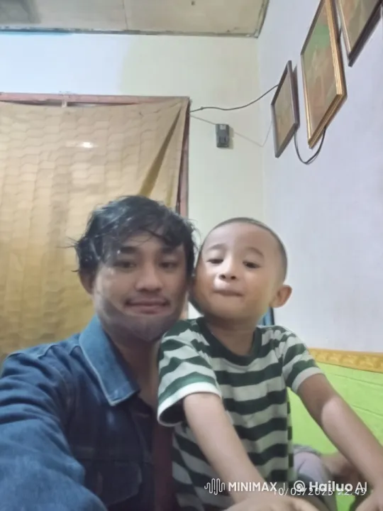 Father and Son Bonding Through Playful Kung Fu – AI Generated Video | Hailuo AI