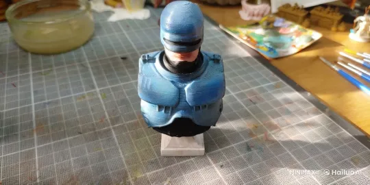 Stationary Figurine Comes to Life on Craft Table – AI Generated Video | Hailuo AI
