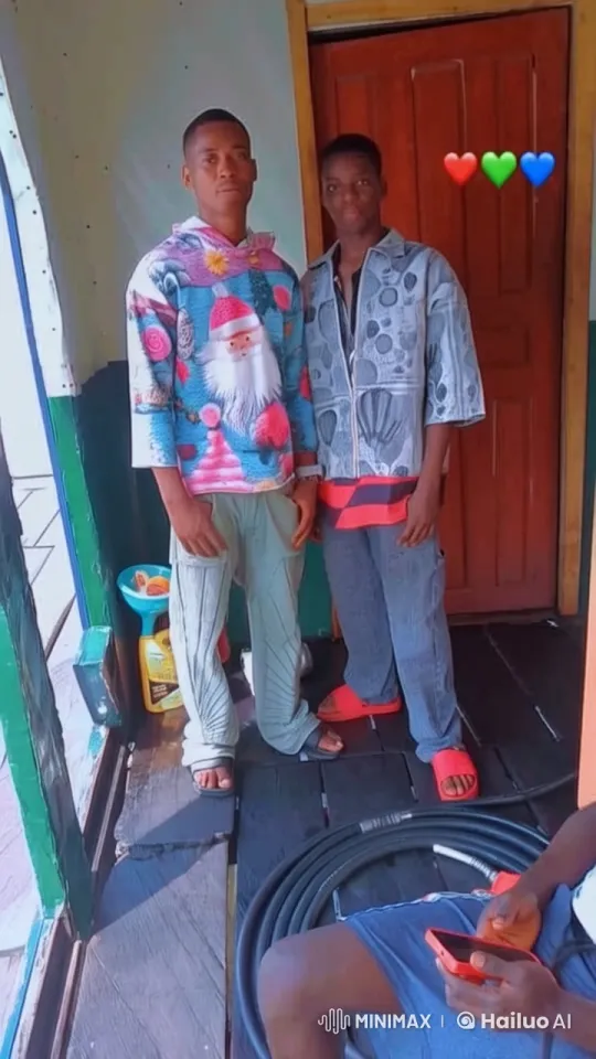 Live2D Animated Kung Fu Duo Perform in Colorful Outfit – AI Generated Video | Hailuo AI