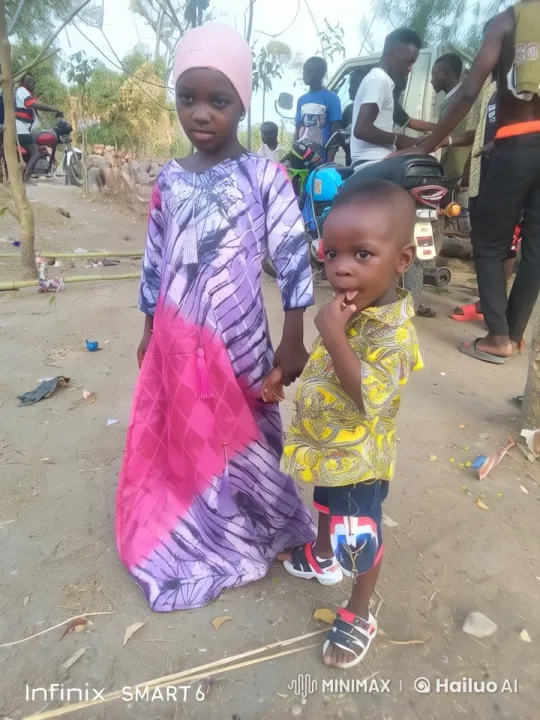 Animated Outdoor Scene with Two Curious Children – AI Generated Video | Hailuo AI