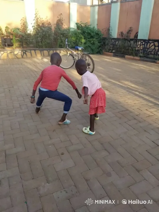 Children's Playful Kung Fu Fight in Outdoor Setting – AI Generated Video | Hailuo AI