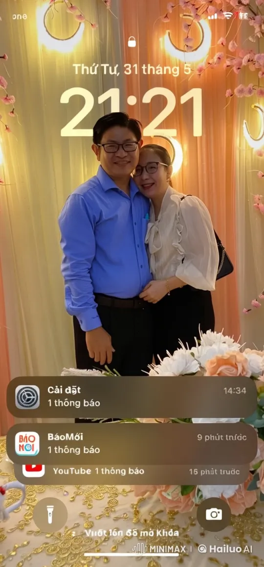 Couple Celebrating at Elegant Event with Soft Lighting – AI Generated Video | Hailuo AI