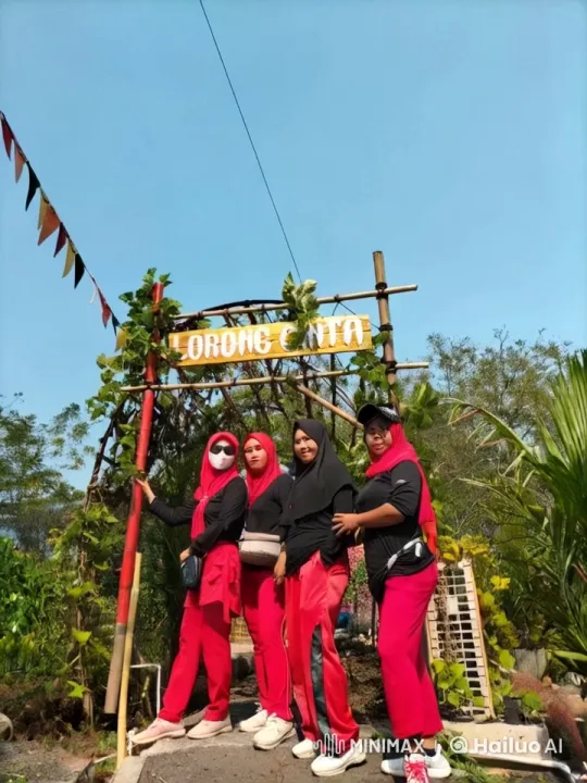 Lorong Cinta: Coordinated Kung Fu in Serene Setting – AI Generated Video | Hailuo AI