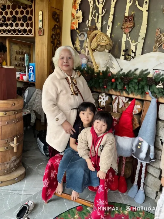 Holiday Cheer: Children's Kungfu Dance in Rustic Setting – AI Generated Video | Hailuo AI