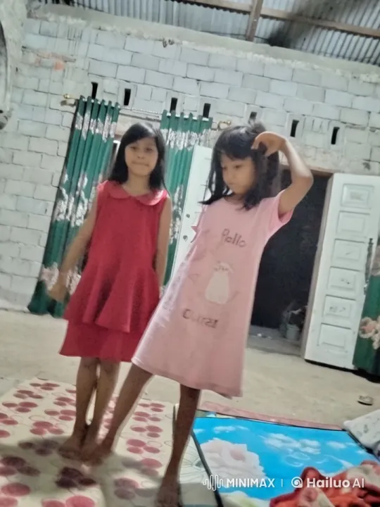 Girls Play Kung Fu in Rustic Setting with Live2D Animation – AI Generated Video | Hailuo AI