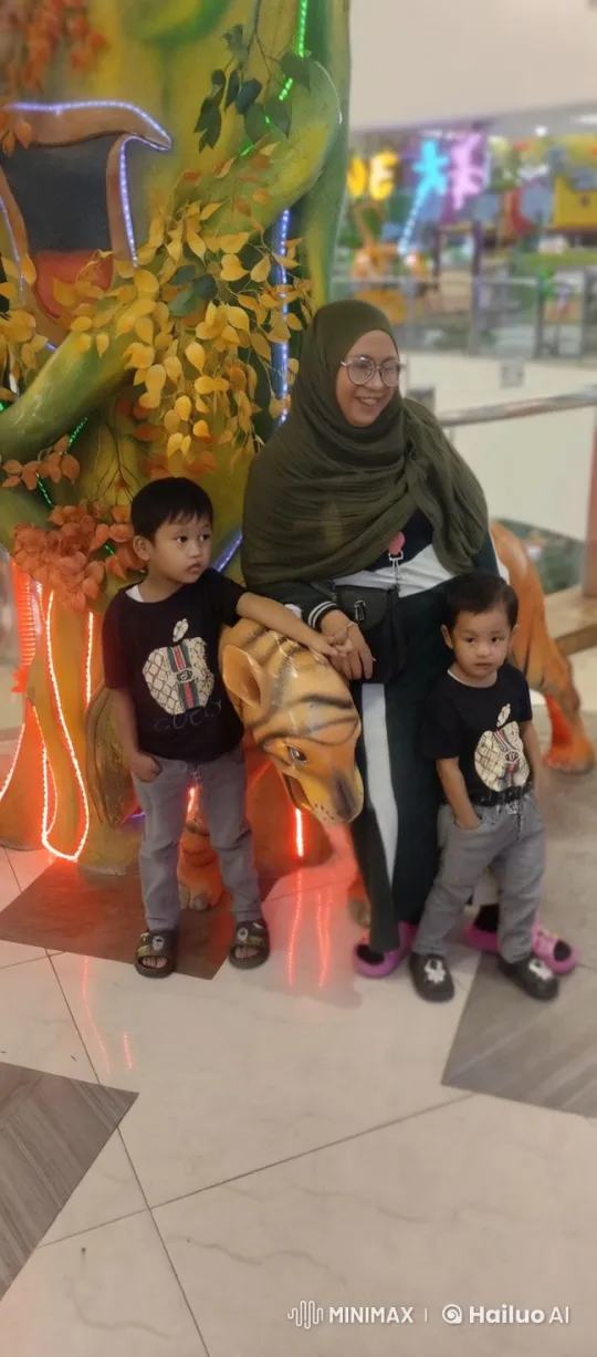 Family Trio Enjoying Playful Kungfu in Colorful Setting – AI Generated Video | Hailuo AI