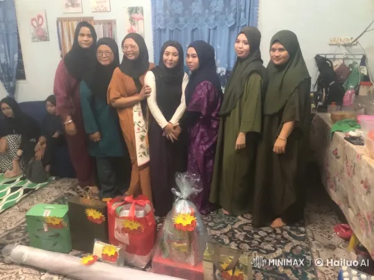 Women in Traditional Attire Perform Kung Fu in Decorated Room – AI Generated Video | Hailuo AI