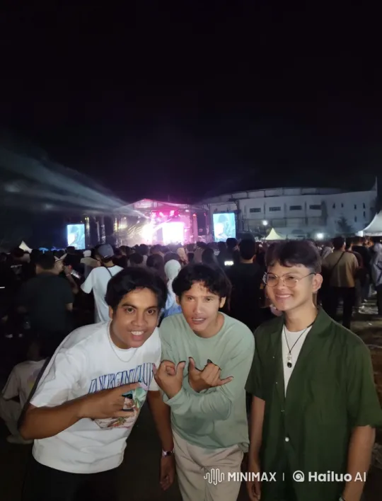 Night Concert Kung Fu Showdown – AI Generated Video | Hailuo AI