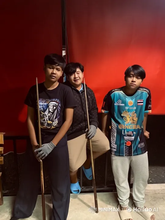 Live2D Animated Martial Arts Trio with Pool Cues – AI Generated Video | Hailuo AI