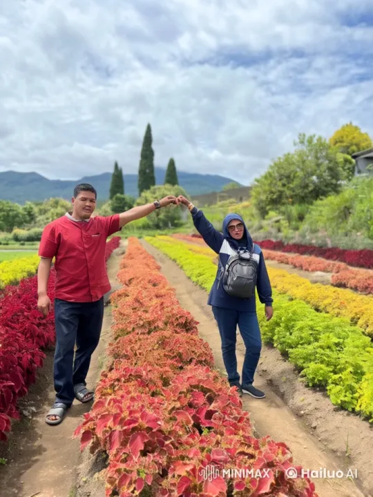 Stylized Live2D Animation: Dynamic Kungfu Duo in a Flower Garden – AI Generated Video | Hailuo AI