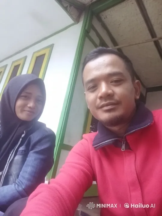 Two Individuals Relaxing on a Bench in Live2D Animation – AI Generated Video | Hailuo AI