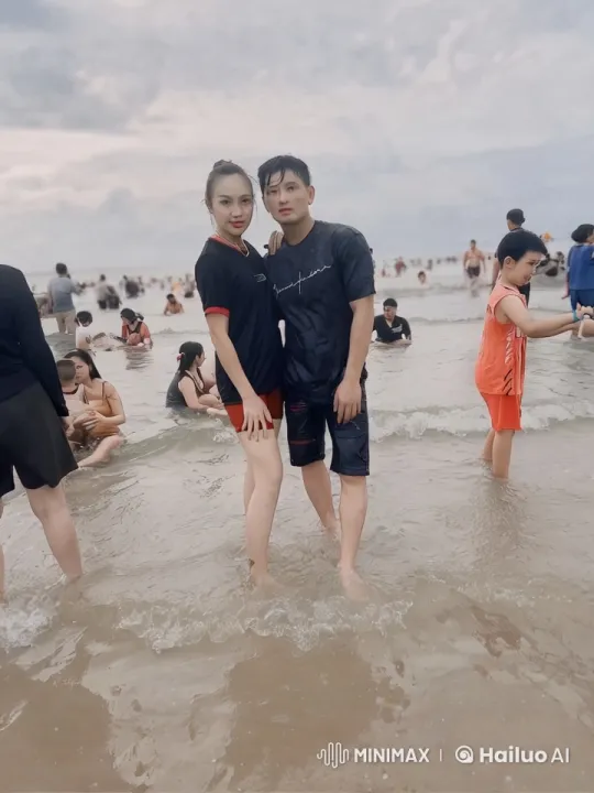 Energetic Kung Fu Fight by the Beach – AI Generated Video | Hailuo AI