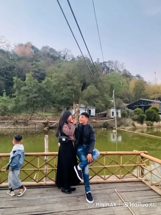 Family Fights on Bridge in Serene Park – AI Generated Video | Hailuo AI