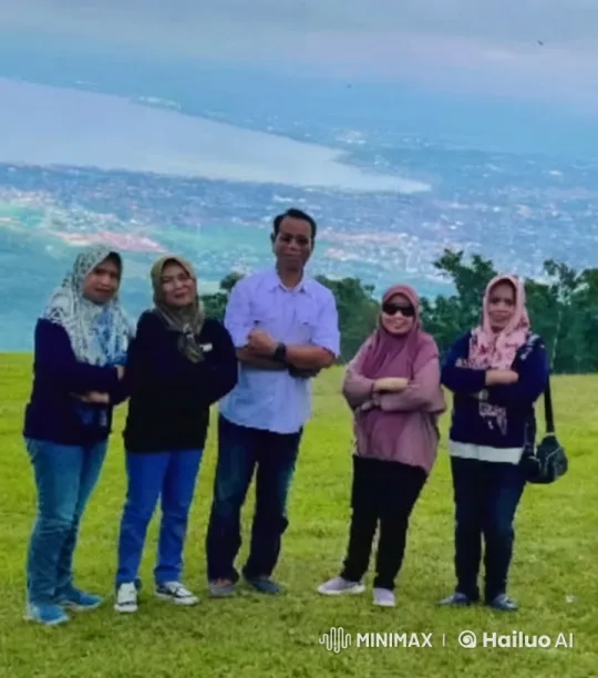 Grassy Hilltop Kungfu Fight with Scenic Background – AI Generated Video | Hailuo AI