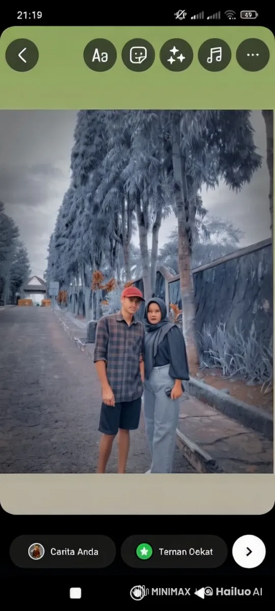 Casual Friends Practicing Kungfu in a Lively Forest Setting – AI Generated Video | Hailuo AI