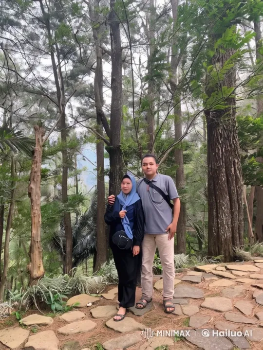 Dynamic Kung Fu Duo in Serene Forest Setting – AI Generated Video | Hailuo AI