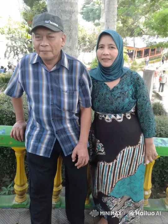 Couple Expressing Love in a Lush Park Setting – AI Generated Video | Hailuo AI