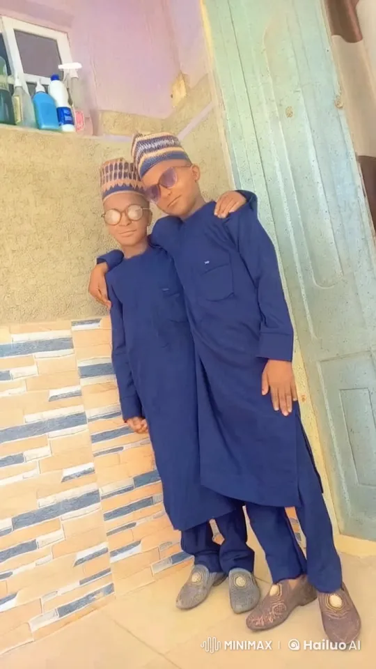 Cinematic Crusades: Saladin vs. Baldwin IV in Epic Sunset Battle – AI Generated Video | Hailuo AI