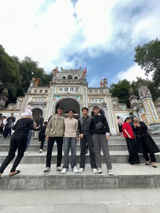 Live2D Video: Kung Fu Fight at Ornate Temple Entrance – AI Generated Video | Hailuo AI