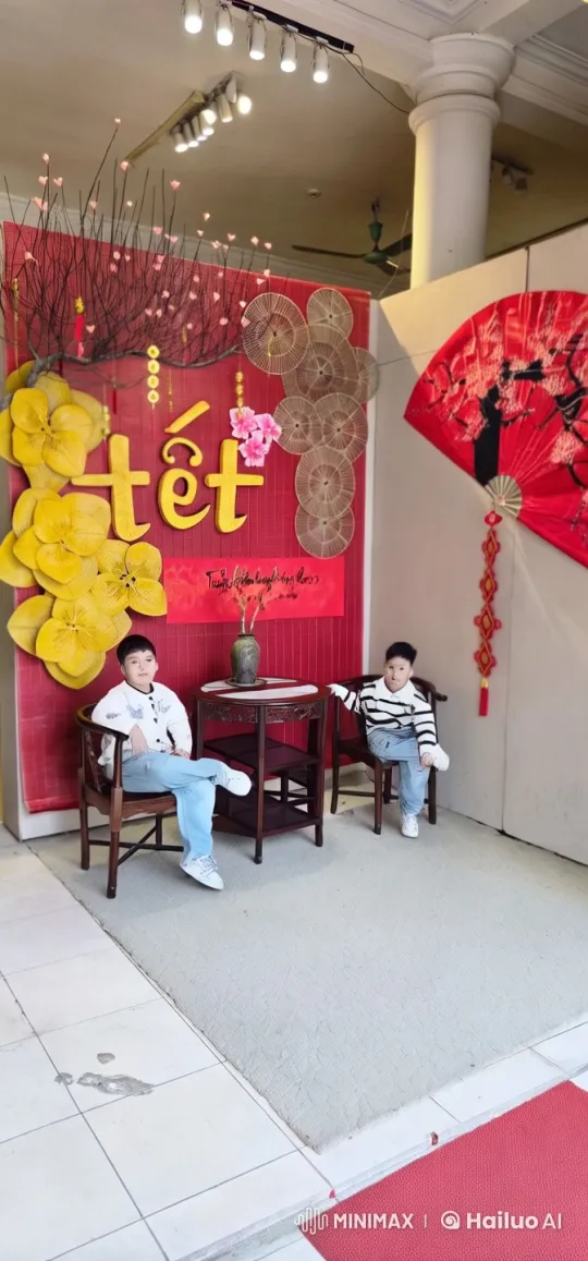 Vietnamese New Year Martial Arts Display in Live2D Animation – AI Generated Video | Hailuo AI