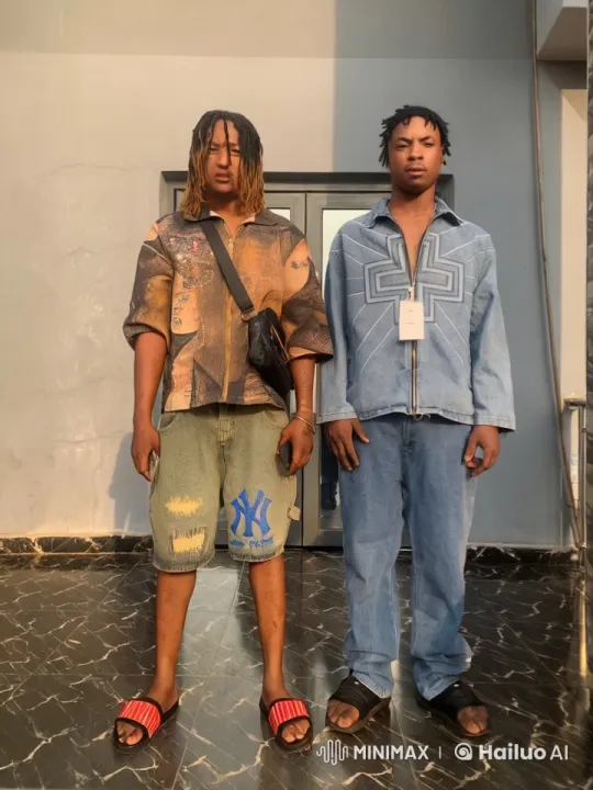 Casual-Clothed Men Perform Intense Kung Fu Fight – AI Generated Video | Hailuo AI