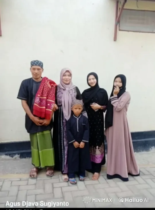 Family Showcases Cimande Silat in Live2D Martial Arts Choreography – AI Generated Video | Hailuo AI