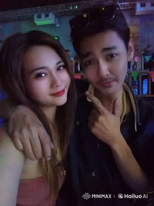 Dynamic Martial Arts Fight in Vibrant Nightclub Setting – AI Generated Video | Hailuo AI