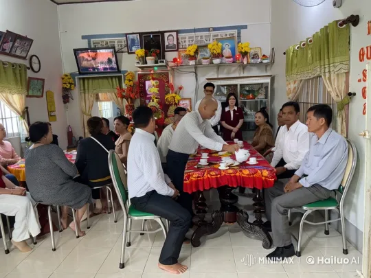 Cultural Gathering Transitions to Energetic Kung Fu Demonstration – AI Generated Video | Hailuo AI
