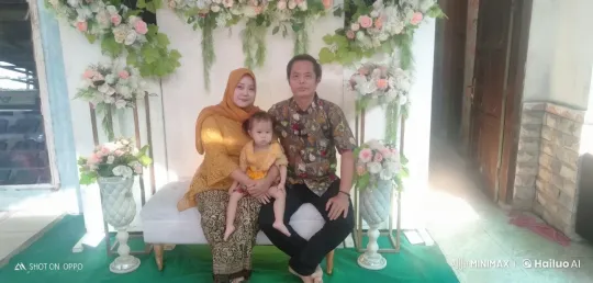 Father Transforms into Warrior, Amazes Family with Martial Arts – AI Generated Video | Hailuo AI