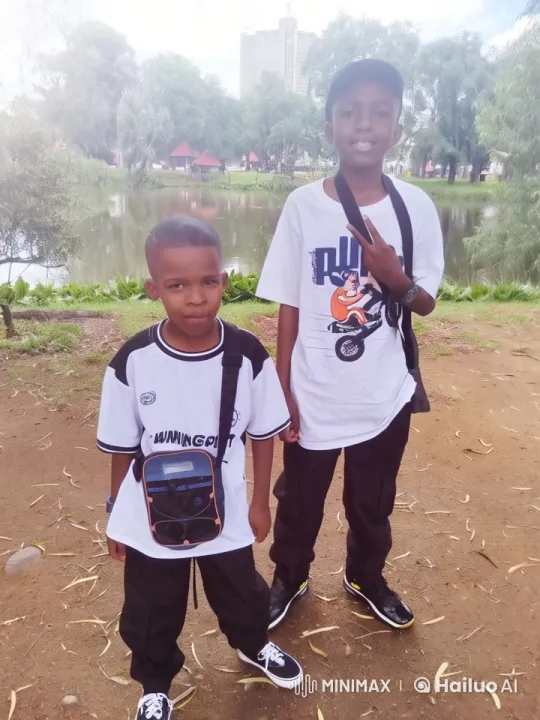 Boys Practice Kungfu by Tranquil Pond in Live2D Animation – AI Generated Video | Hailuo AI