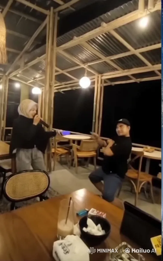 Live2D Animated Kungfu Battle in Rustic Restaurant Setting – AI Generated Video | Hailuo AI