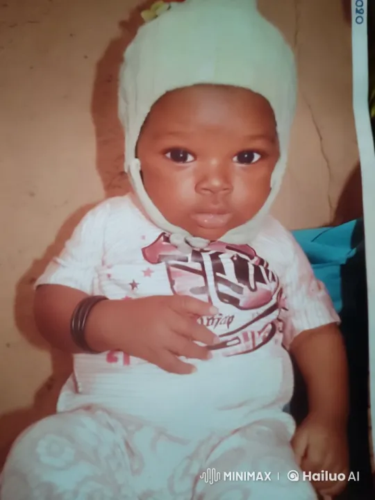 Live2D Baby with Wiggling Fingers and Kicking Feet – AI Generated Video | Hailuo AI