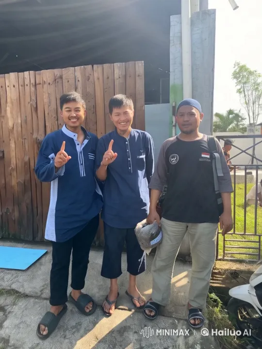 Synchronized Kungfu Demonstration in Outdoor Setting – AI Generated Video | Hailuo AI
