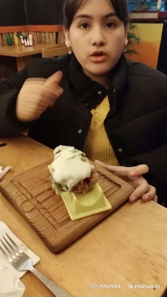 Animated Hot Dog Monster Comes to Life – AI Generated Video | Hailuo AI