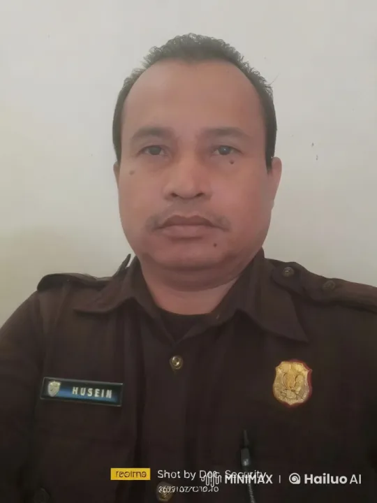 Security Officer Husein Rides Majestic Tiger in Forest – AI Generated Video | Hailuo AI