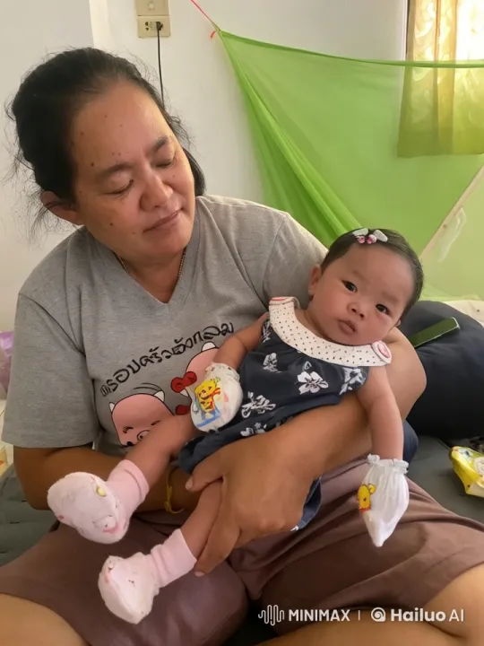 Live2D Animated Play Session: Woman and Baby Mimic Kungfu – AI Generated Video | Hailuo AI
