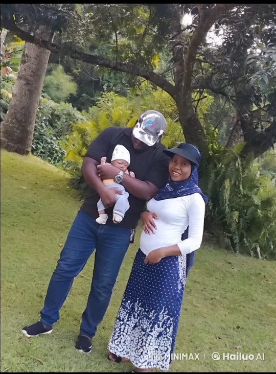 Family Performs Kung Fu in Tranquil Park Setting – AI Generated Video | Hailuo AI