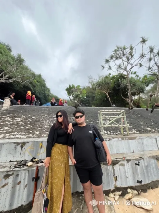 Live2D Kungfu Duo Showcases Martial Arts on Beach – AI Generated Video | Hailuo AI