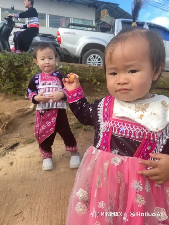 Children in Traditional Attire Perform Dynamic Kung Fu Moves – AI Generated Video | Hailuo AI