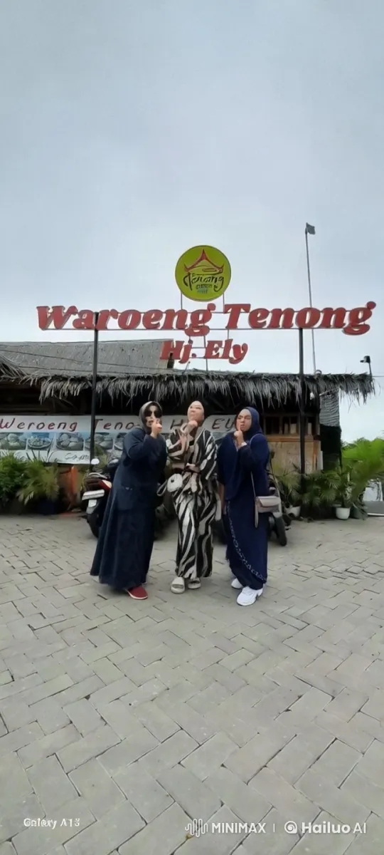 Traditional and Modern Martial Arts Display – AI Generated Video | Hailuo AI