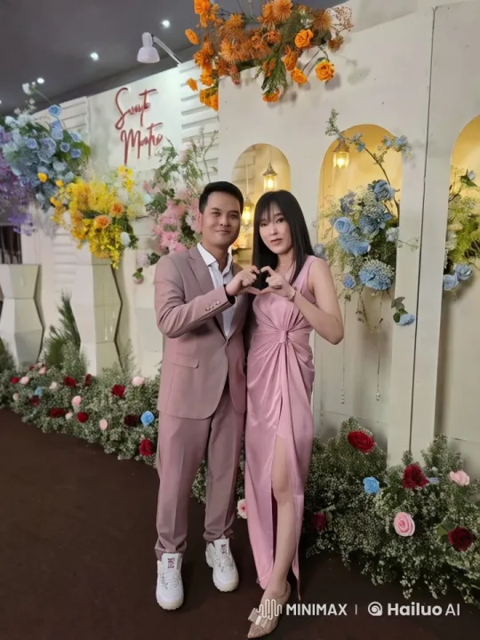Elegant Martial Arts Performance in Live2D with Floral Decor – AI Generated Video | Hailuo AI