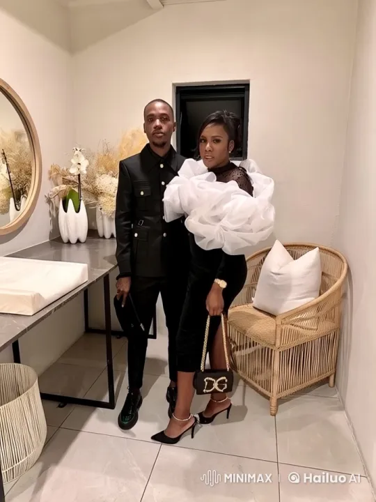 Couple in Formal Attire Has Elegant Argument – AI Generated Video | Hailuo AI