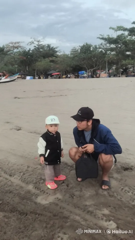 Imaginative Beach Kungfu Play with Child and Adult – AI Generated Video | Hailuo AI