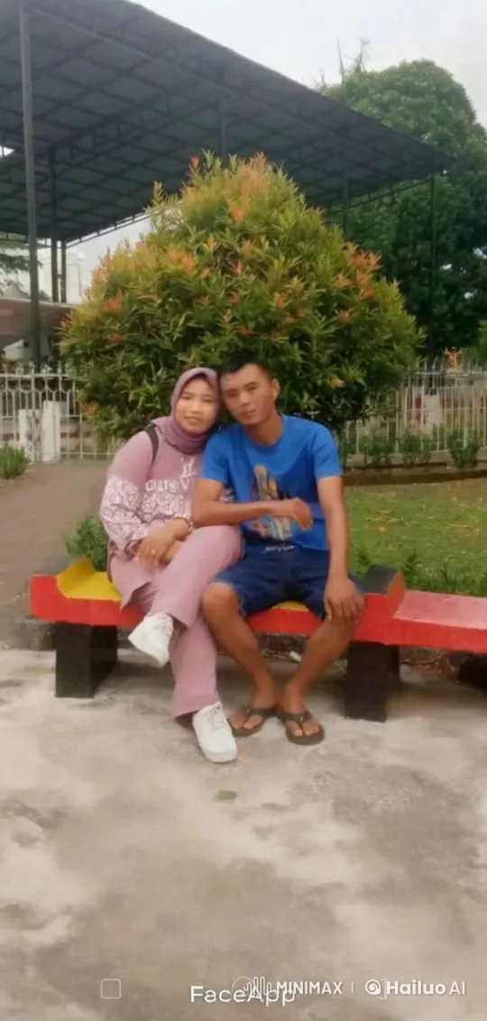 Couple Practicing Kungfu in Peaceful Courtyard – AI Generated Video | Hailuo AI