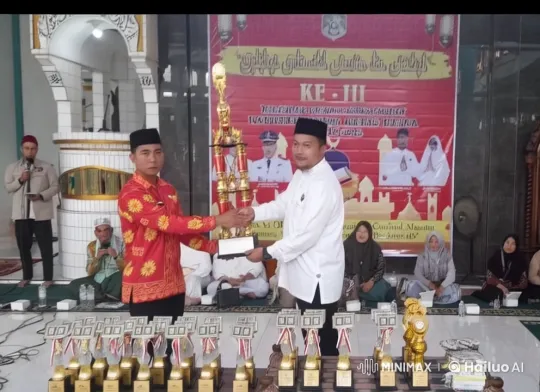 Live2D Animated Award Ceremony with Kungfu Performance – AI Generated Video | Hailuo AI
