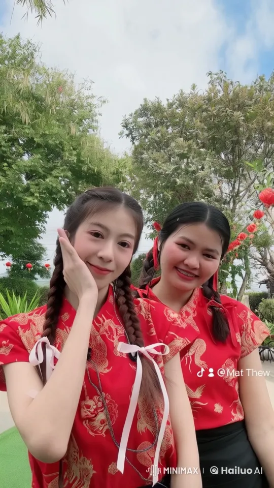 Traditional Chinese Dragon Costumed Women Perform Martial Arts – AI Generated Video | Hailuo AI