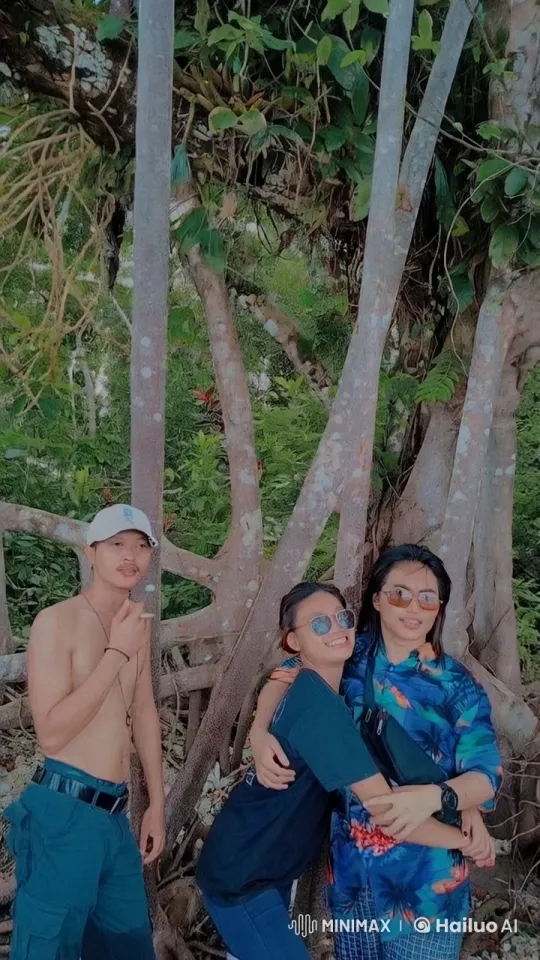 Three Friends Contemplate in a Lush Jungle Setting – AI Generated Video | Hailuo AI