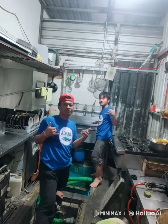 Dynamic Kungfu Display in Animated Kitchen Setting – AI Generated Video | Hailuo AI